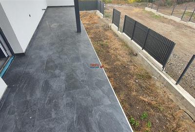 Casa triplex de vanzare 4 camere cu pivnita si balcon Cetate ! - 10