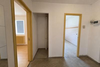 Apartament cu 3 camere decomandat în Brâncoveanu - 6