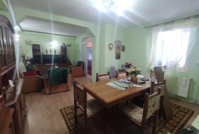 Casă individuală cu 6 camere cu Canalizare în Griviței - 5