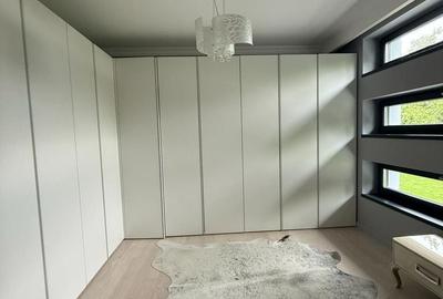 Casă cu 4 camere cu Teren 594 Mp în Central - 9