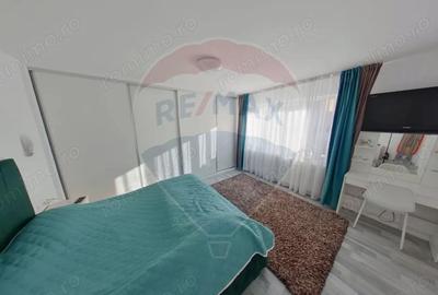 Casa / Vila cu 3 camere de vanzare in zona Est - 1