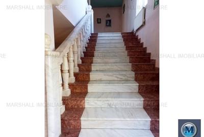 Vila cu 7 camere de vanzare, zona Marasesti, 330.96 mp #15949 - 11