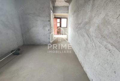 Casă cu 5 camere cu Teren 300 Mp în Partoș - 3