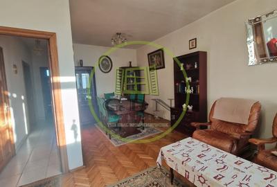 Casa cu 5 camere, 200mp, Centru - 2