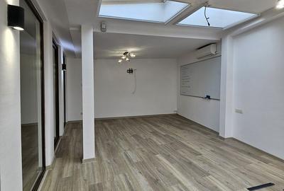 Spațiu comercial, de 120 mp, în Gării - 10