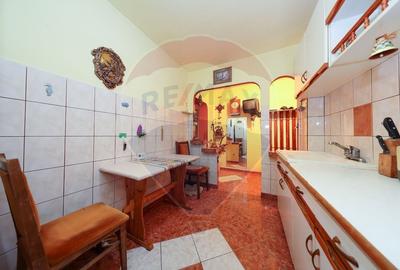 Apartament decomandat de vanzare in zona Tractorul - 10