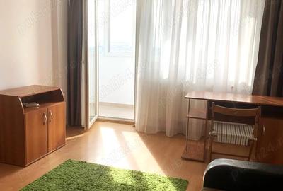 Garsoniera Titulescu,vedere superba spre Casa Poporului,Bloc anvelopat,et.10 11,direct proprietar. - 2