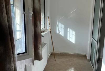 Apartament cu 2 camere decomandat în Central - 4