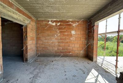 Duplex cu 5 camere cu Canalizare în Giroc - 9