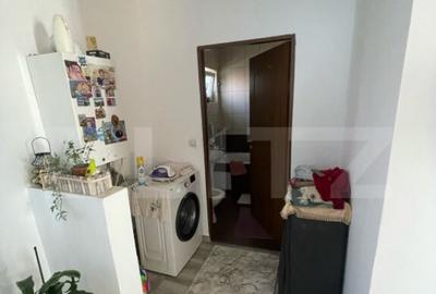 Casa cu 3 camere, 90 mp, 2 anexe gospodaresti si teren de 30 - 3