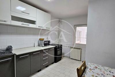 Apartament cu 4 camere decomandat în Decebal - 1