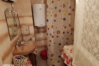 Casă cu 4 camere cu Teren 1470 Mp în Baciu - 2