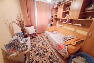 Apartament 3 camere semidecomandat zona Bazinul de Innot - 5