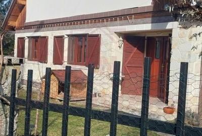 Casă individuală cu 10 camere cu Canalizare în Marga - 26