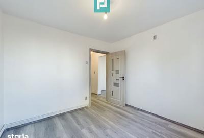 Apartament cu 3 camere semidecomandat în Șega - 12
