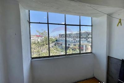 Apartament cu 3 camere decomandat în Brăilei - 6