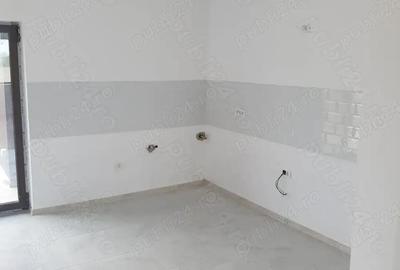 Casă cu Teren 532 Mp în Remetea Mare - 1