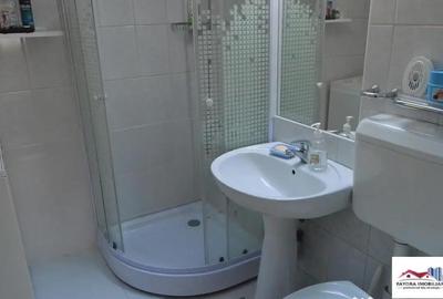 Apartament cu 3 camere decomandat în Aleea Carpați - 4