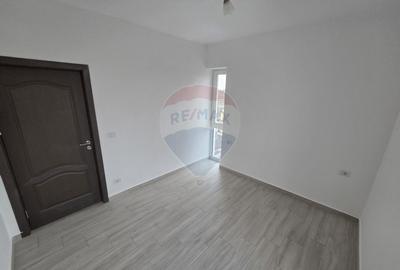 Apartament cu 2 camere decomandat în Central - 4