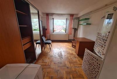 Garsoniera mobilata zona Uzina 2 - 2