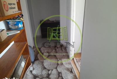 Apartament cu 2 camere semidecomandat, mobilat în Central - 4