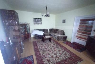 Casa 3 camere,120mp utili,1300 mp de teren intravilan,zona S - 6