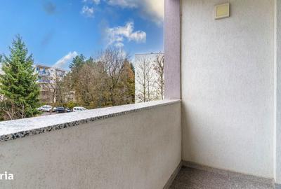 Apartament cu 2 camere semidecomandat, mobilat în Plopilor