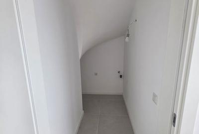 Casă cu 4 camere cu Teren 40 Mp în Central - 4