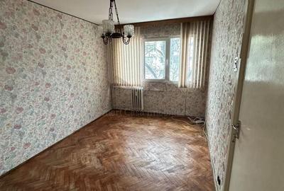 Apartament cu 3 camere semidecomandat în Podu Roș - 5