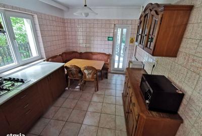 Casă cu 4 camere în Central - 5