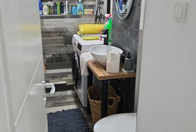 Apartament cu 3 camere semidecomandat în Central - 3