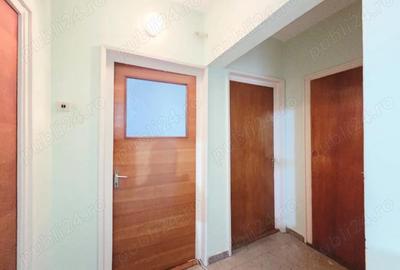 Casă cu 3 camere decomandat cu Canalizare în Ultracentral - 7