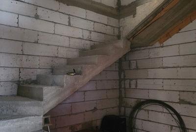 Casă cu 5 camere cu Teren 666 Mp în Șerbănești - 15