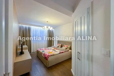 Apartament cu 3 camere semidecomandat în 22 Decembrie - 11