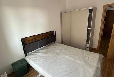 Apartament cu 2 camere semidecomandat în Metalurgiei - 3