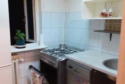 Apartament cu 2 camere semidecomandat, mobilat în Berceni - 3