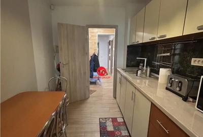 Apartament cu 4 camere decomandat, mobilat în Tomis II - 10