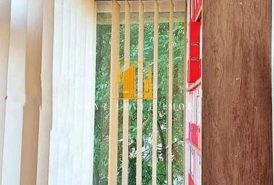 Garsonieră decomandată în Central - 7