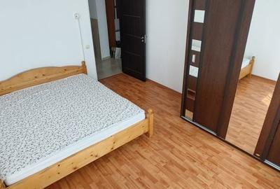 Apartament cu 2 camere decomandat în Păcii - 11