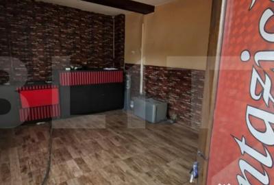 Spațiu comercial, de 45 mp, în Central - 6