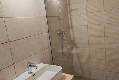 Apartament cu 3 camere decomandat în 13 Septembrie - 6