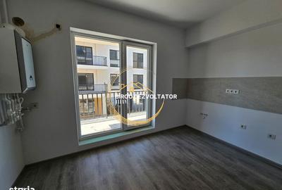 Apartament cu 4 camere decomandat în Titan - 5