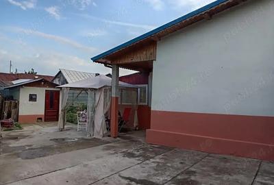 Vand casa in Comuna Glina - 2