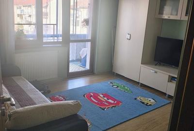 Apartament cu 3 camere decomandat în Dacia - 11