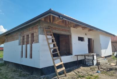 Casă individuală cu 3 camere cu Canalizare în Bod - 3