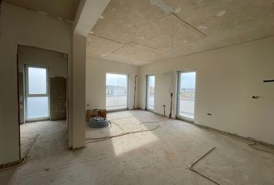 Penthouse cu 2 camere decomandat în Ghiroda - 6