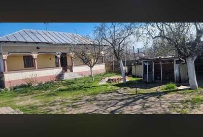 Casă cu 4 camere în Ciești - 5