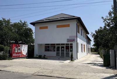 Spațiu comercial, de 450 mp, în Central - 2