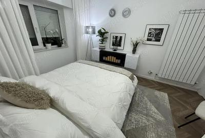 Apartament cu 3 camere decomandat în Hârșova - 1
