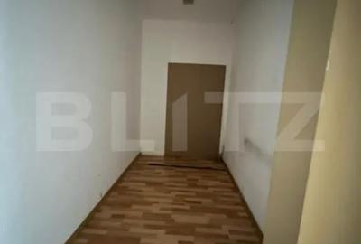 Spațiu comercial, de 150 mp, în 9 Mai - 1